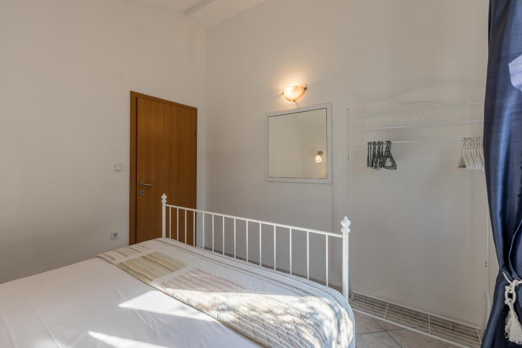רוקבאץ Apartments By The Sea Milna, Vis - 8946 חדר תמונה